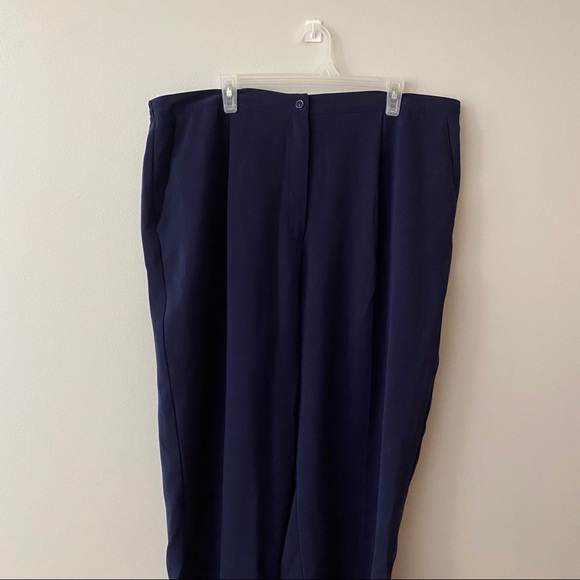 Sag Harbor Navy Stretch Straight Leg Pants - Picture 2 of 5